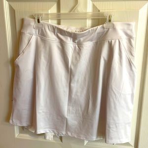 Golf or tennis skirt, White w/shorts underneath